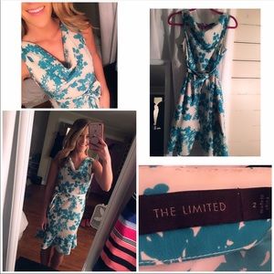 Beautiful blue/white floral summery dress